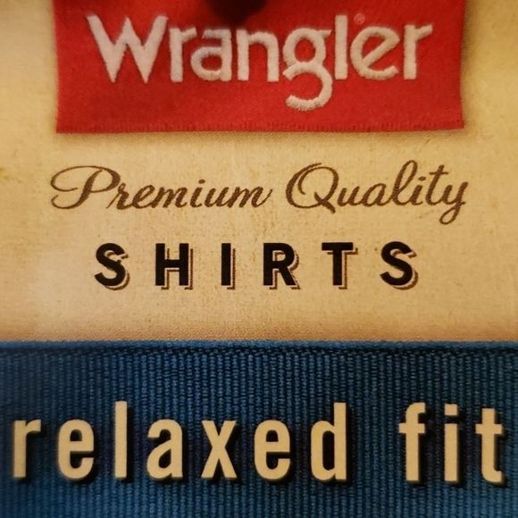 Wrangler Authentics Sherpa Lined Denim Shirt - Picture 5 of 5